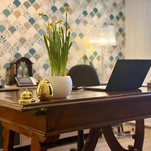 https://palazzina-300.hotelslidodijesolo.com